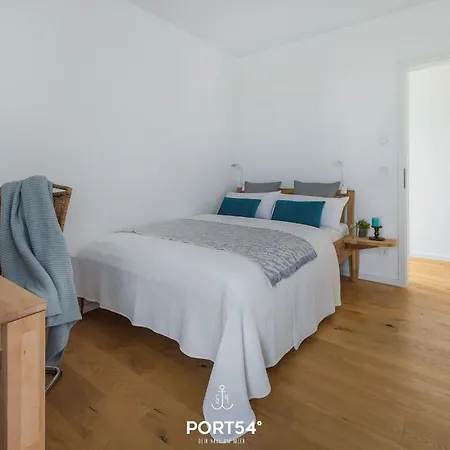 Beachfront Escape Vakantiehuis *
